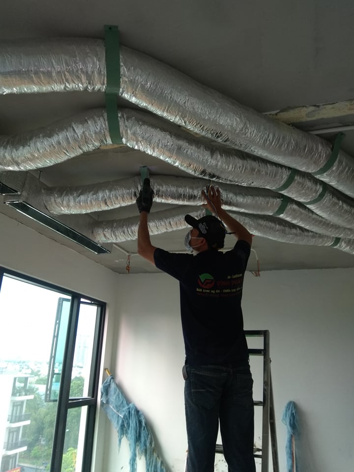 Đẩy mạnh thi công hệ thống Điều hòa giấu trần nối gió 18000BTU cho căn hộ