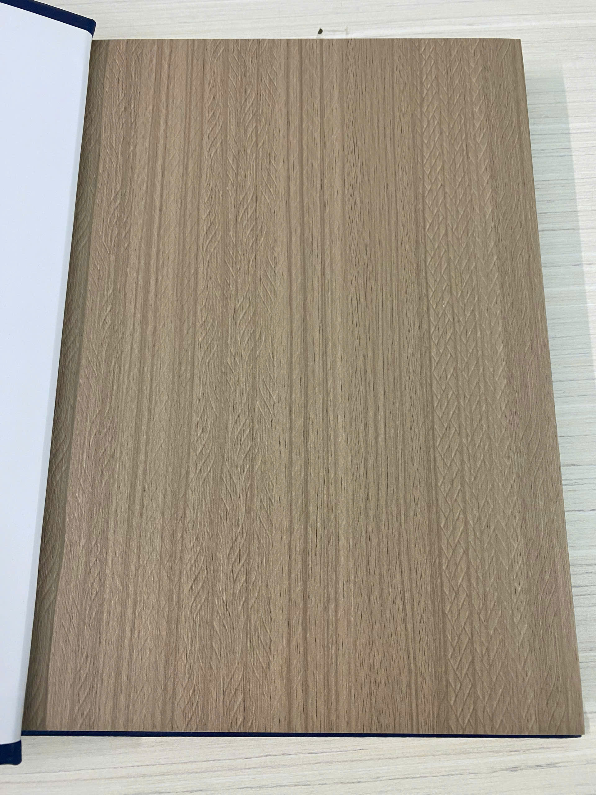 Film pvc vân gỗ đáp ứng mọi nhu cầu của nội thất
