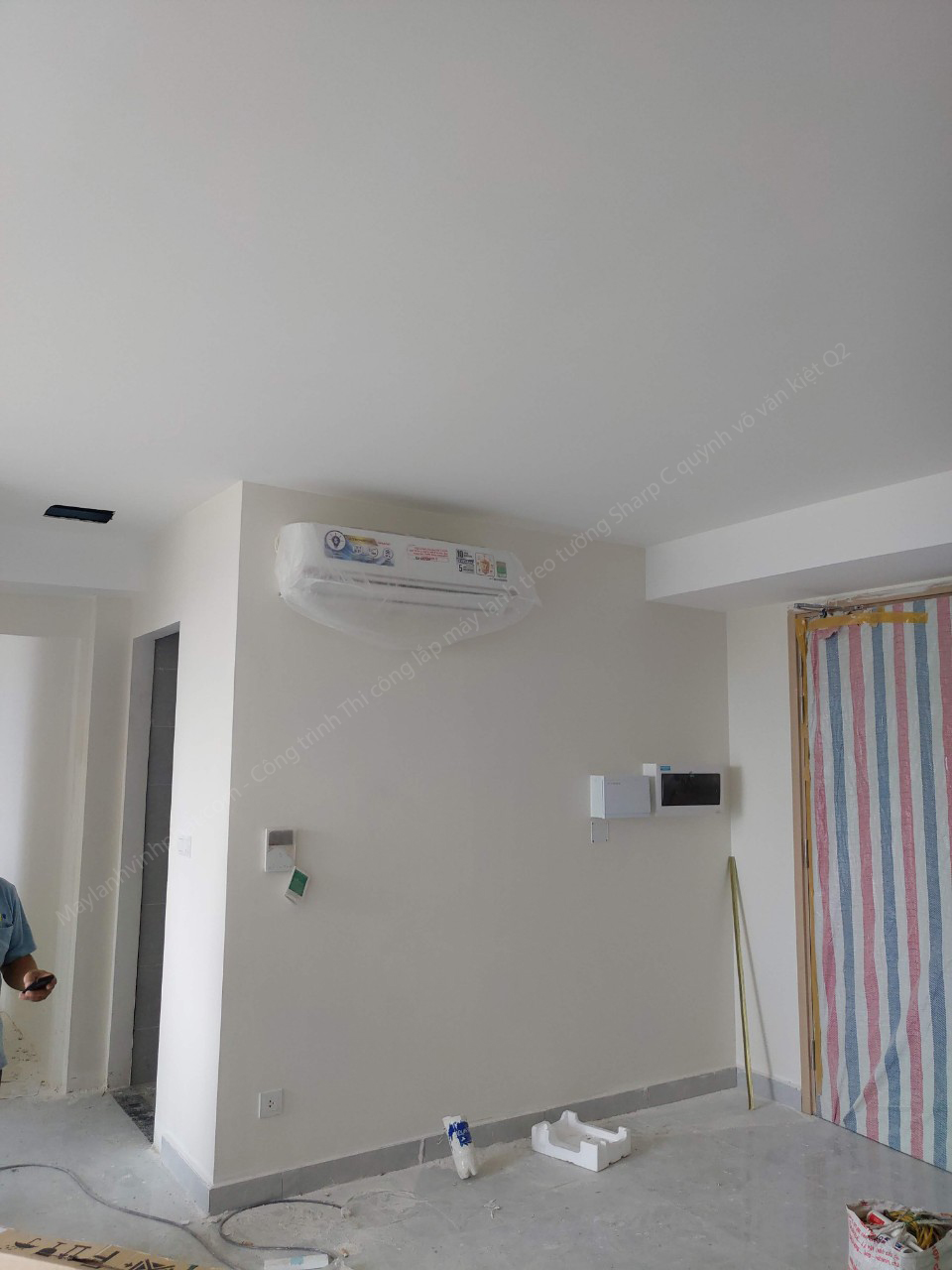 Chuyên nhận thi công Máy lạnh treo tường SHARP Inverter uy tín, giá rẻ nhất Tp.HCM