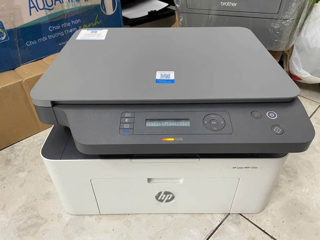 Bán máy in Hp 135w in, photo,scan,in qua wifi nhỏ gọn,dễ dùng