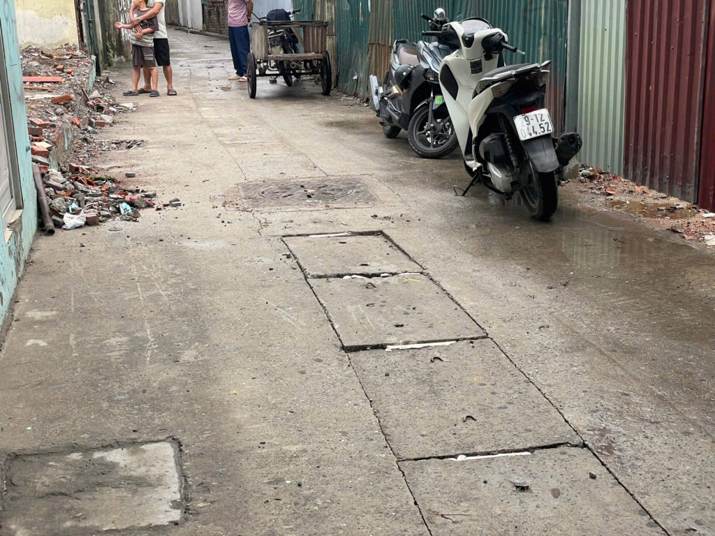 Bán đất dương văn bé 119M ô tô vào đất 1 nhà ra phố hai bà trưng