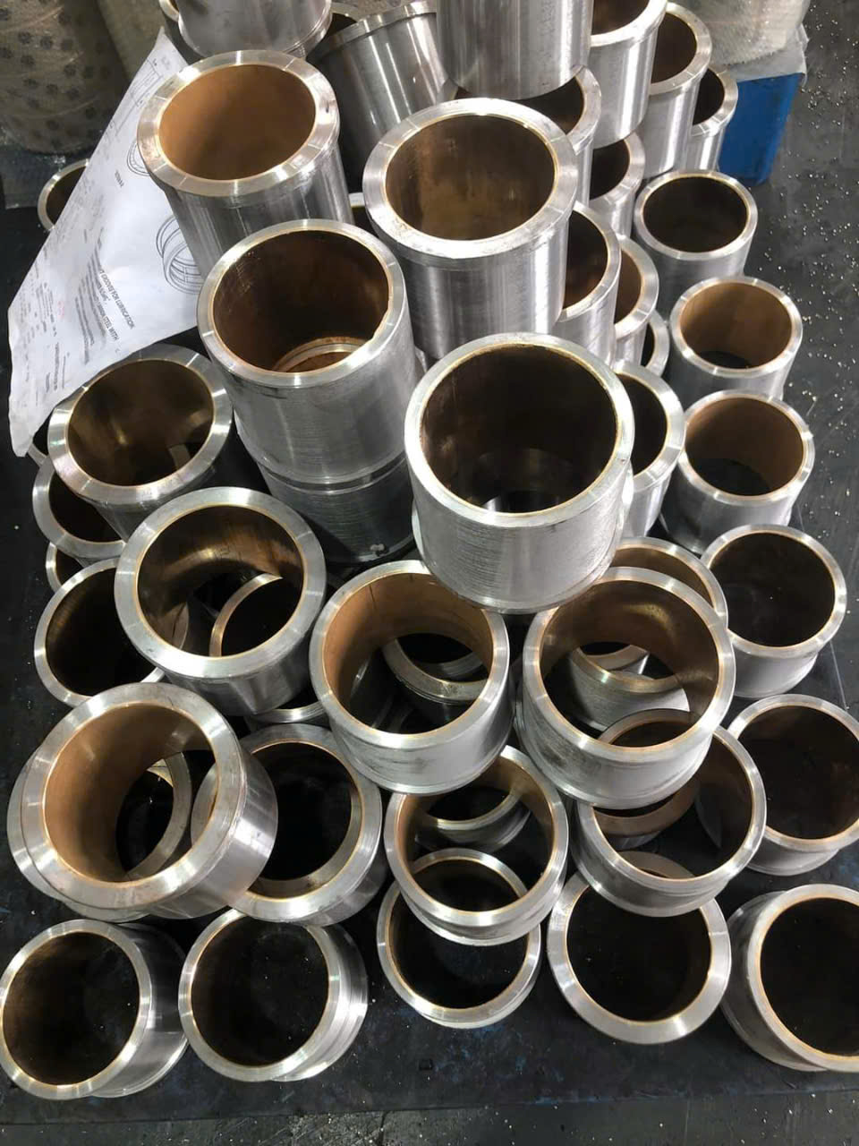 Bạc Đồng Tự Bôi Trơn - Giải Pháp Chống Mài Mòn, Giảm Ma Sát Hiệu Quả
